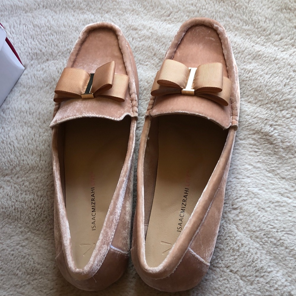 🎀 Velvet Moccasins with Grosgrain Bow 🎀 - Picture 2 of 12